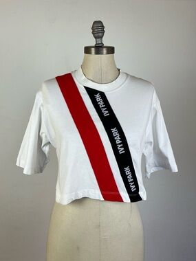 Ivy Park Graphic Cropped Tee